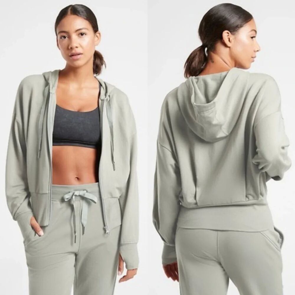 Athleta Balance Hoodie in Sage Green, Small (D1)
